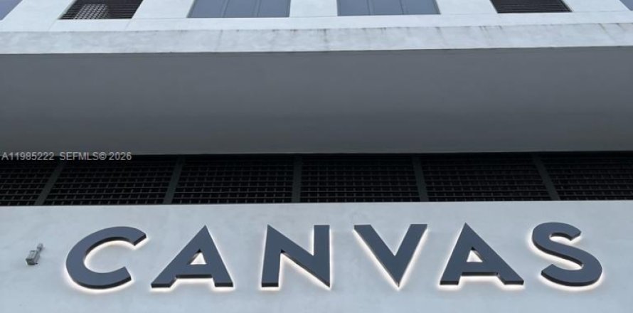 Кондоминиум с 2 спальнями в Майами, Флорида № 2050900