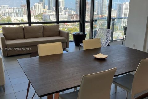 Снять в аренду кондоминиум в Майами, Флорида 2 спальни, 93.74м2, № 2050900 - фото 17