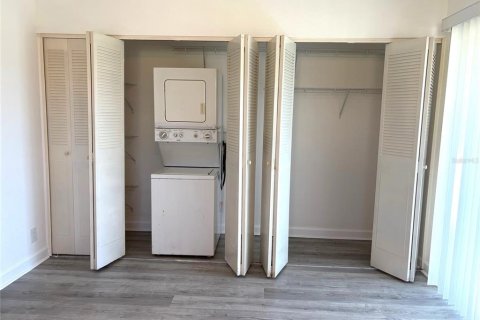 Condo in Sun City Center, Florida, 1 bedroom  № 2212049 - photo 22