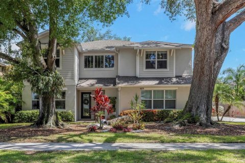 Villa ou maison à Tampa, Floride 5 chambres, 343.37 m2 № 2195587