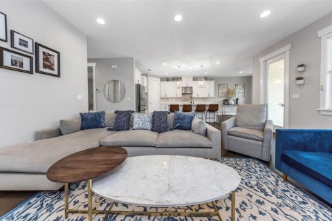 Villa ou maison à vendre à Tampa, Floride: 5 chambres, 343.37 m2 № 2195587 - photo 7