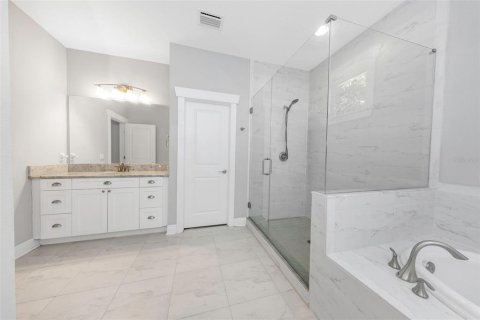Villa ou maison à vendre à Tampa, Floride: 5 chambres, 343.37 m2 № 2195587 - photo 23
