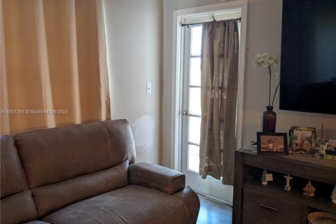 Condo in Plantation, Florida, 1 bedroom  № 1821928 - photo 21