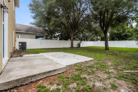 Casa en alquiler en Tampa, Florida, 5 dormitorios, 150.87 m2 № 1914654 - foto 17