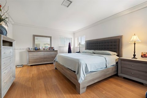 Купить виллу или дом в Майами, Флорида 3 спальни, 175.59м2, № 1970916 - фото 23