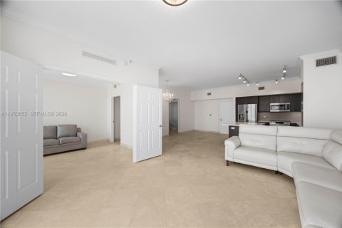 Copropriété à vendre à Hallandale Beach, Floride: 3 chambres, 161.46 m2 № 2009748 - photo 10