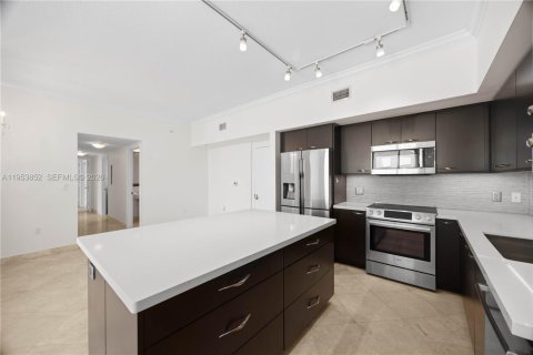 Copropriété à vendre à Hallandale Beach, Floride: 3 chambres, 161.46 m2 № 2009748 - photo 8