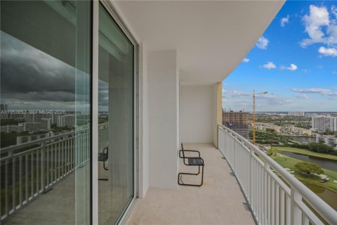 Copropriété à vendre à Hallandale Beach, Floride: 3 chambres, 161.46 m2 № 2009748 - photo 30