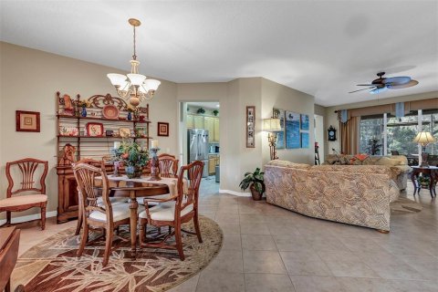 House in Leesburg, Florida 3 bedrooms, 219.16 sq.m. № 2197951 - photo 6