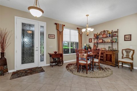 House in Leesburg, Florida 3 bedrooms, 219.16 sq.m. № 2197951 - photo 5