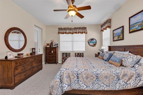 House in Leesburg, Florida 3 bedrooms, 219.16 sq.m. № 2197951 - photo 12