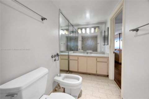 Copropriété à vendre à Miami, Floride: 2 chambres, 181.16 m2 № 1980399 - photo 21