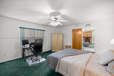 House in Ocala, Florida 3 bedrooms, 166.85 sq.m. № 1875200 - photo 17