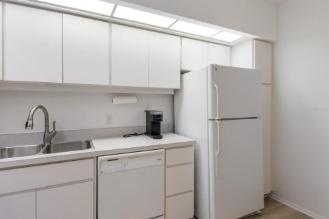Купить кондоминиум в Лонгбоут-Ки, Флорида 6 комнат, 99.96м2, № 1839975 - фото 10