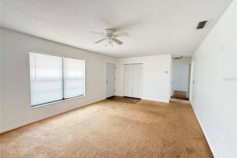 Villa ou maison à vendre à Deltona, Floride: 2 chambres, 89.28 m2 № 1853371 - photo 4