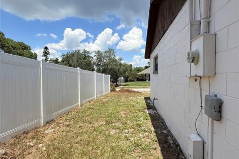 Villa ou maison à vendre à Deltona, Floride: 2 chambres, 89.28 m2 № 1853371 - photo 28