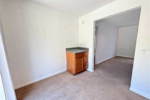 Villa ou maison à vendre à Deltona, Floride: 2 chambres, 89.28 m2 № 1853371 - photo 18