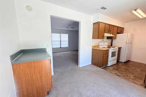 Villa ou maison à vendre à Deltona, Floride: 2 chambres, 89.28 m2 № 1853371 - photo 19