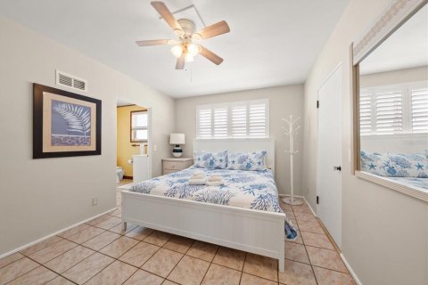 Villa ou maison à vendre à Indian Rocks Beach, Floride: 5 chambres, 282.14 m2 № 2394188 - photo 26