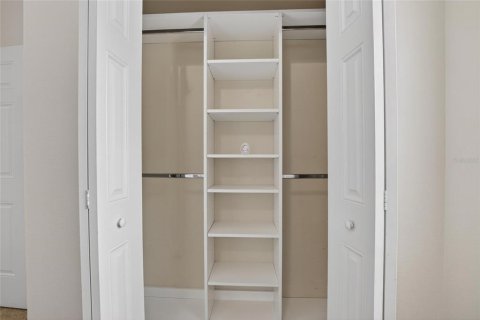 Adosado en venta en Brandon, Florida, 3 dormitorios, 126.16 m2 № 2196574 - foto 17
