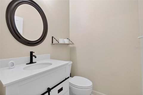 Adosado en venta en Brandon, Florida, 3 dormitorios, 126.16 m2 № 2196574 - foto 8