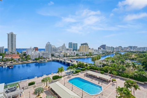 Condominio en venta en Miami Beach, Florida, 1 dormitorio, 76.18 m2 № 2090581 - foto 17