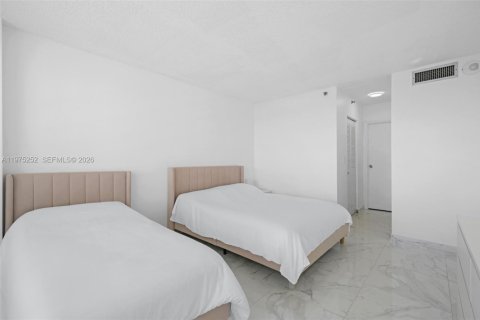 Condominio en venta en Miami Beach, Florida, 1 dormitorio, 76.18 m2 № 2090581 - foto 13