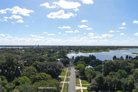 House in Lakeland, Florida 3 bedrooms, 163.14 sq.m. № 2150359 - photo 2