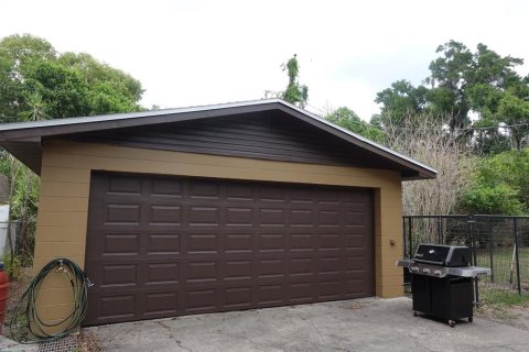 House in Lakeland, Florida 3 bedrooms, 163.14 sq.m. № 2150359 - photo 6