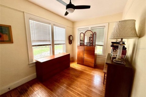 House in Lakeland, Florida 3 bedrooms, 163.14 sq.m. № 2150359 - photo 21