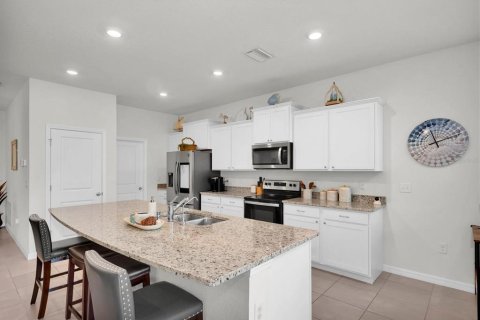 House in Wimauma, Florida 3 bedrooms, 171.31 sq.m. № 1835741 - photo 14