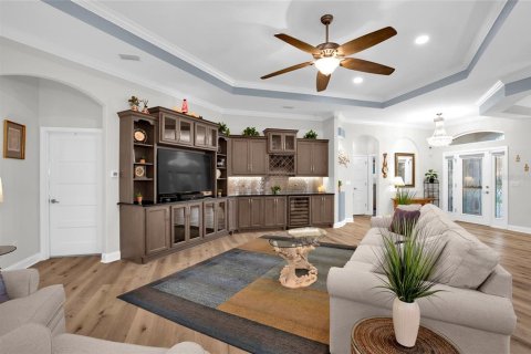 House in New Smyrna Beach, Florida 3 bedrooms, 178.19 sq.m. № 2223566 - photo 10