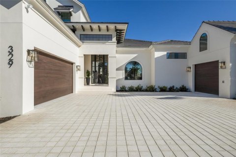 House in Sarasota, Florida 4 bedrooms, 455.78 sq.m. № 2093262 - photo 19
