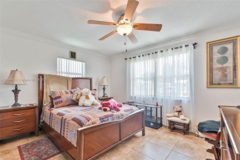 Villa ou maison à vendre à Plantation, Floride: 3 chambres, 129.88 m2 № 2268563 - photo 8