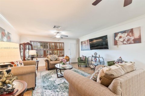 Villa ou maison à vendre à Plantation, Floride: 3 chambres, 129.88 m2 № 2268563 - photo 7