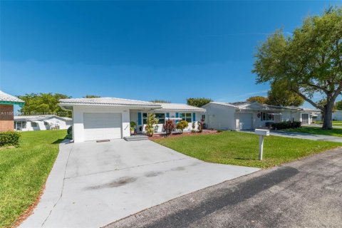 Villa ou maison à vendre à Plantation, Floride: 3 chambres, 129.88 m2 № 2268563 - photo 3