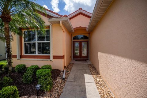 Casa en venta en North Port, Florida, 3 dormitorios, 206.99 m2 № 1733769 - foto 7