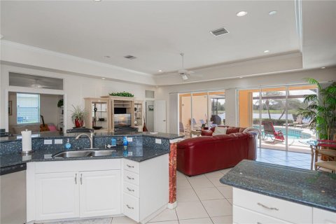 Casa en venta en North Port, Florida, 3 dormitorios, 206.99 m2 № 1733769 - foto 21