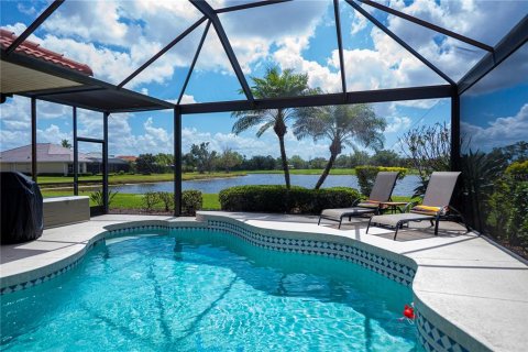 Casa en venta en North Port, Florida, 3 dormitorios, 206.99 m2 № 1733769 - foto 2