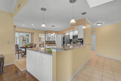 Villa ou maison à vendre à Sarasota, Floride: 3 chambres, 241.08 m2 № 2391678 - photo 23