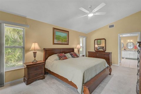 Villa ou maison à vendre à Sarasota, Floride: 3 chambres, 241.08 m2 № 2391678 - photo 14