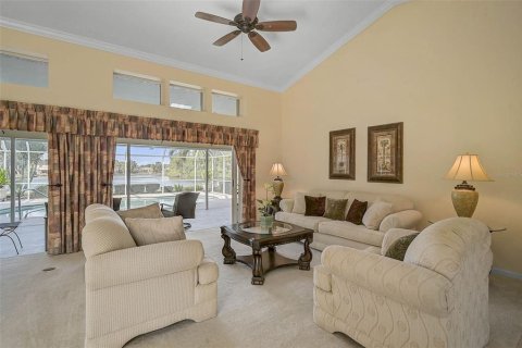 Villa ou maison à vendre à Sarasota, Floride: 3 chambres, 241.08 m2 № 2391678 - photo 9