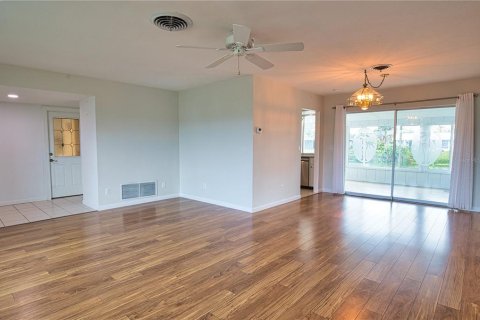 Casa en alquiler en Venice, Florida, 2 dormitorios, 149.48 m2 № 1819555 - foto 5