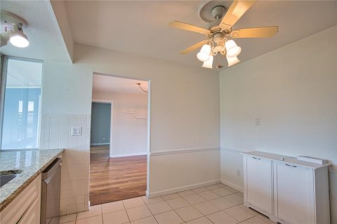 Casa en alquiler en Venice, Florida, 2 dormitorios, 149.48 m2 № 1819555 - foto 10