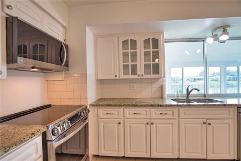 Casa en alquiler en Venice, Florida, 2 dormitorios, 149.48 m2 № 1819555 - foto 9