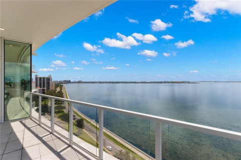 Condo in Tampa, Florida, 4 bedrooms  № 1843154 - photo 4