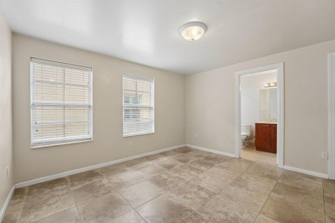 Adosado en venta en Fort Lauderdale, Florida, 4 dormitorios, 281.87 m2 № 2147214 - foto 25