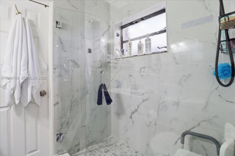 Villa ou maison à louer à Hollywood, Floride: 3 chambres, 131.92 m2 № 2091301 - photo 23