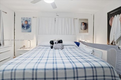 Villa ou maison à louer à Hollywood, Floride: 3 chambres, 131.92 m2 № 2091301 - photo 19