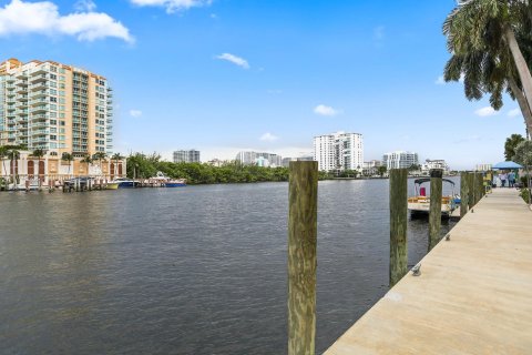 Hôtel, hôtellerie à vendre à Fort Lauderdale, Floride: 1 chambre, 50.91 m2 № 1237963 - photo 7